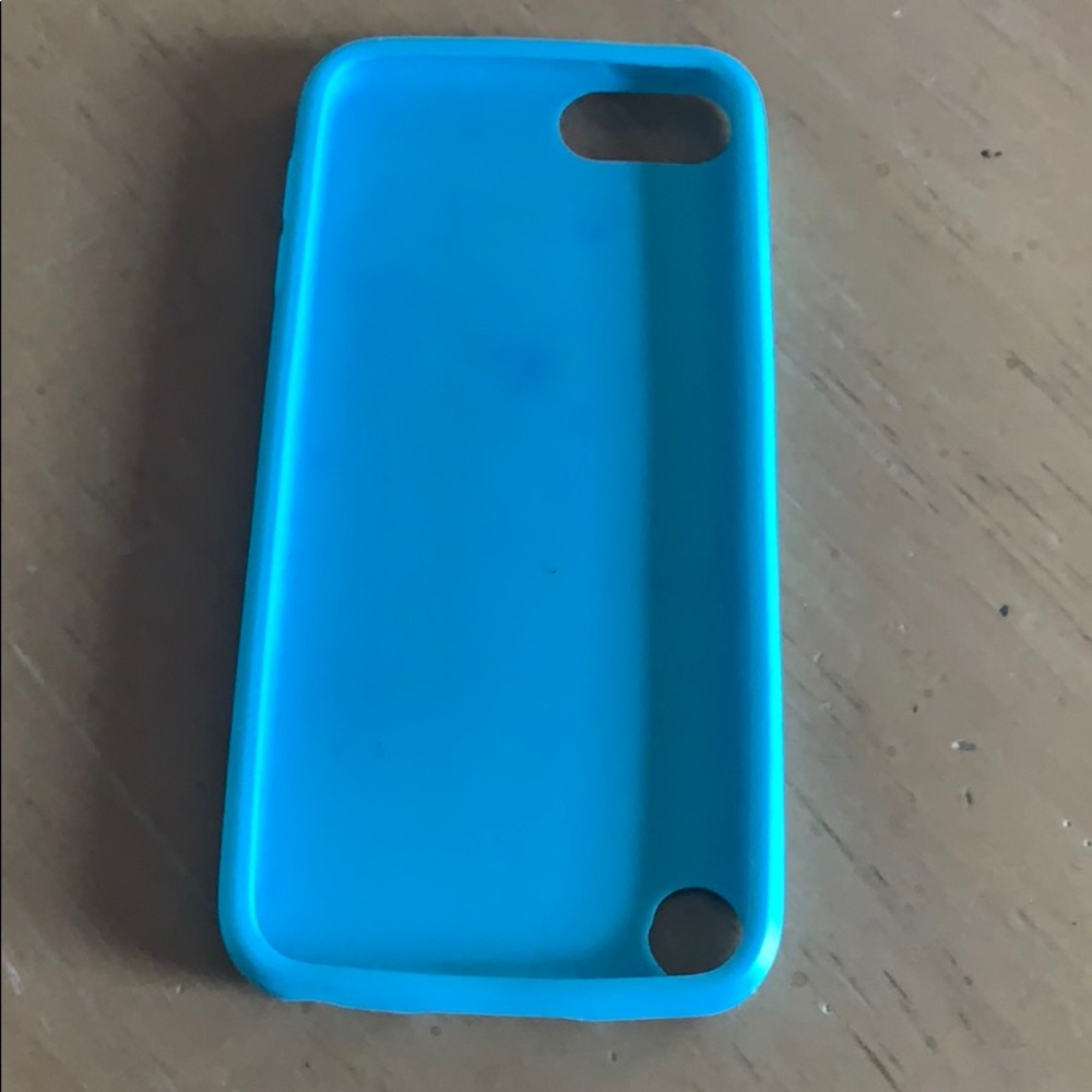 Two iPod Cases - Picture 4 of 4